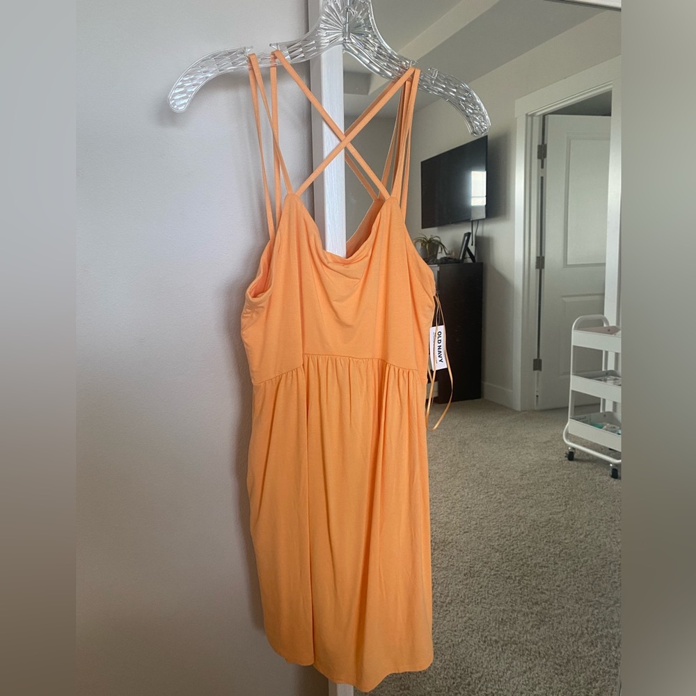 Medium orange strappy dress